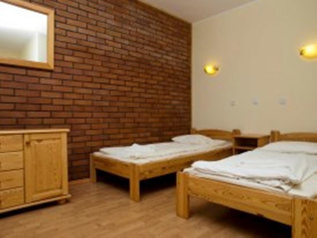 Palacyk W Lisewie Skulsk Экстерьер фото